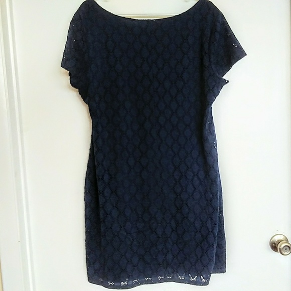 Isaac Mizrahi Live! Lace Overlay Bodycon Dress - Picture 2 of 4